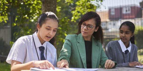 Apply for a place at Kingsbury High Sixth Form for September 2026!